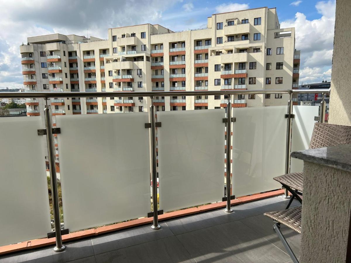Studios & Apartments Palas By Glam At Lazar Towers Iasi Exterior photo