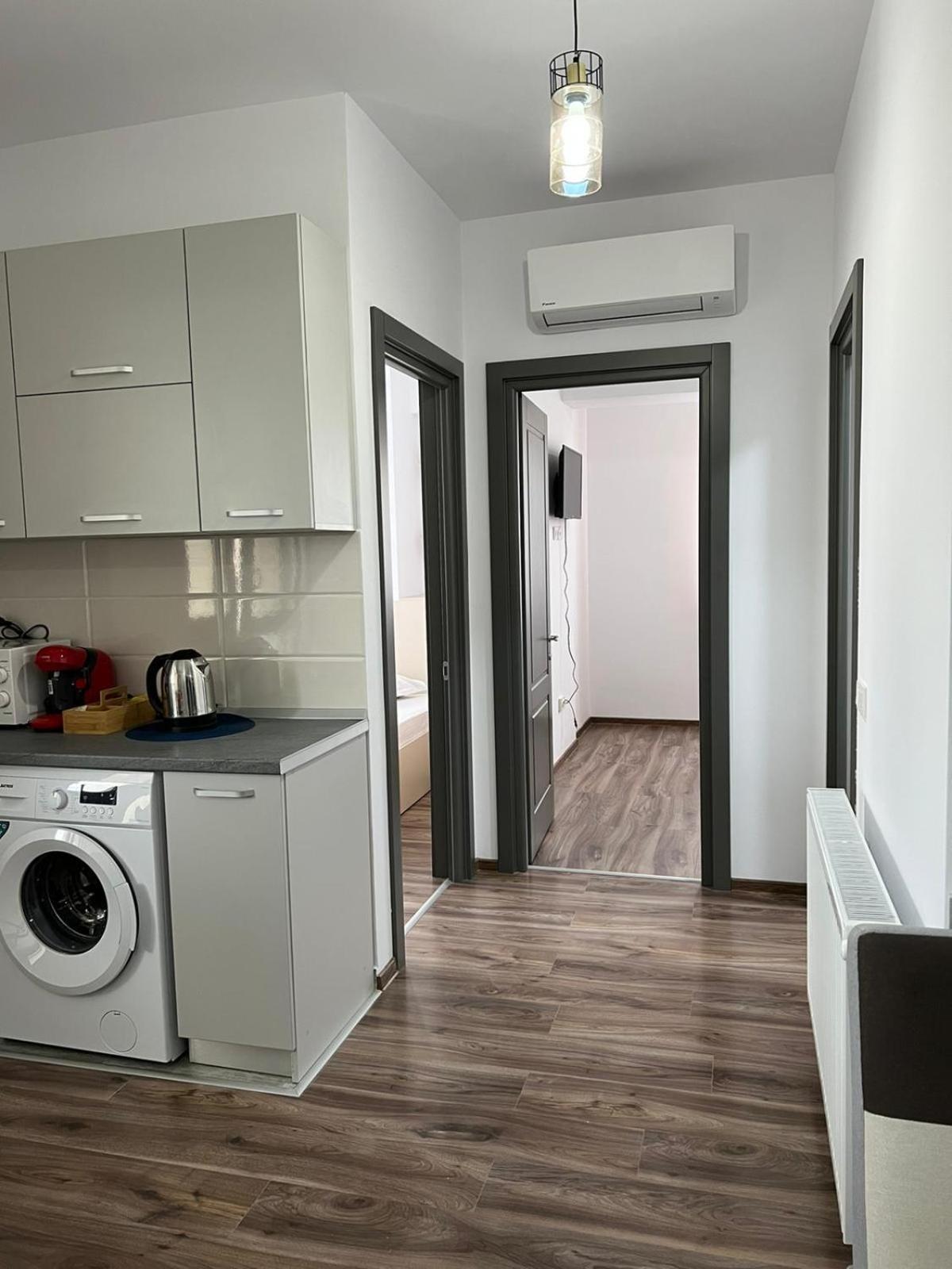 Studios & Apartments Palas By Glam At Lazar Towers Iasi Exterior photo